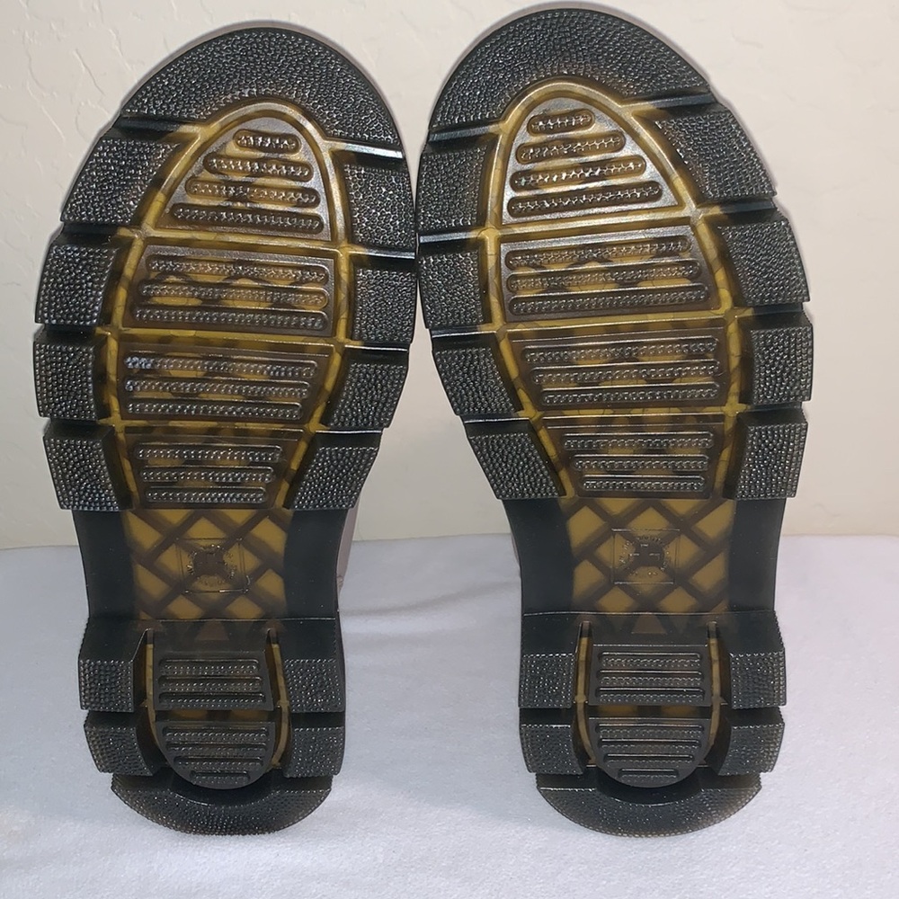 DR MARTENS BRAND NEW SIZE 9 COMBS W LACE UP BOOTS - Picture 8 of 11